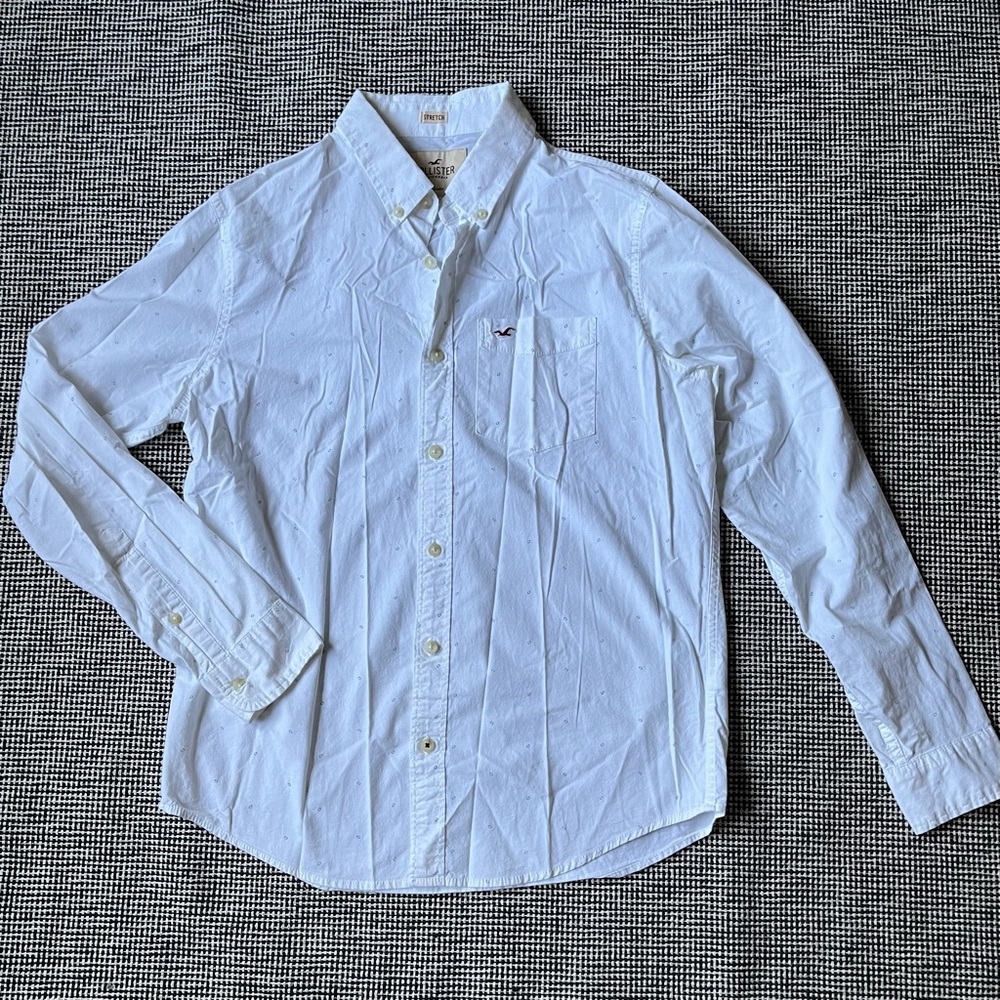 White Hollister Button Down with grey circle design